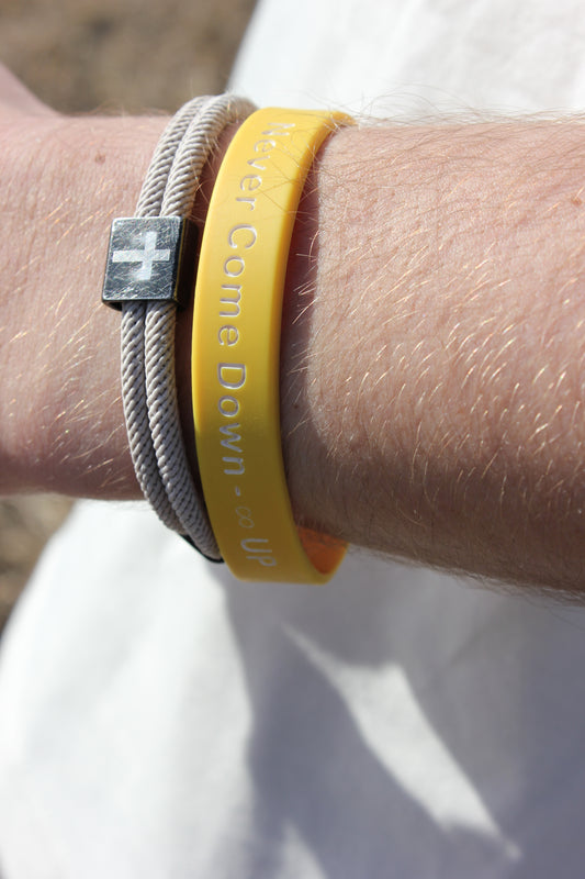 FREE WRISTBAND WITH EVERY PURCHASE!